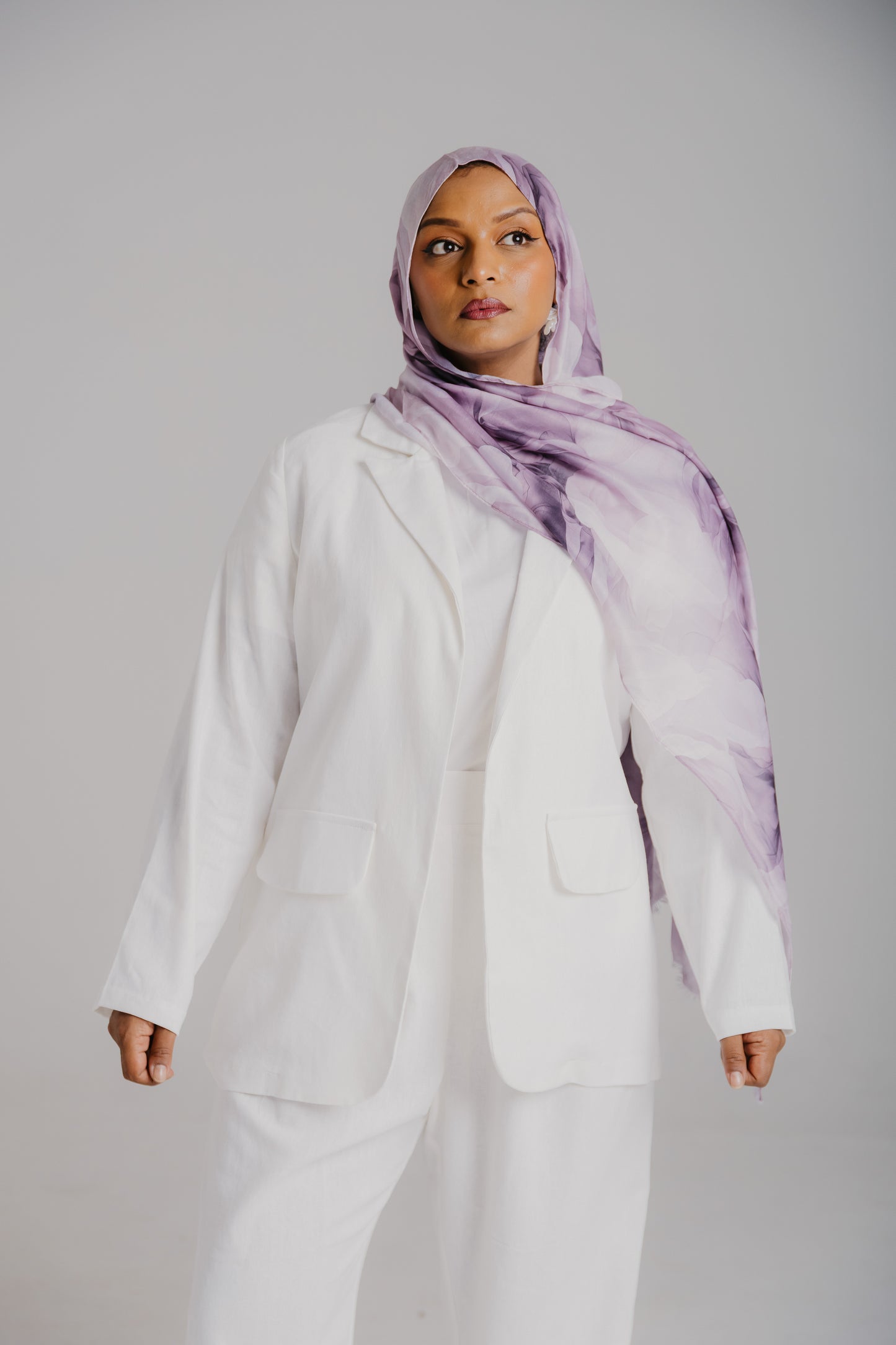 SIENNA SUIT-OFF WHITE