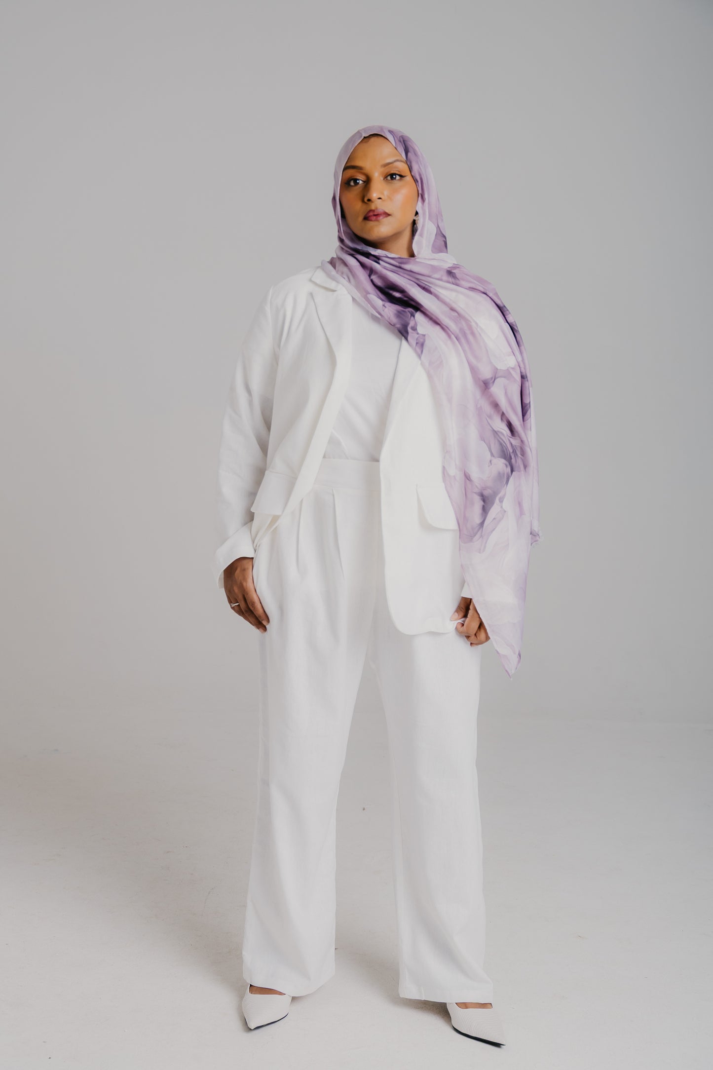 SIENNA SUIT-OFF WHITE