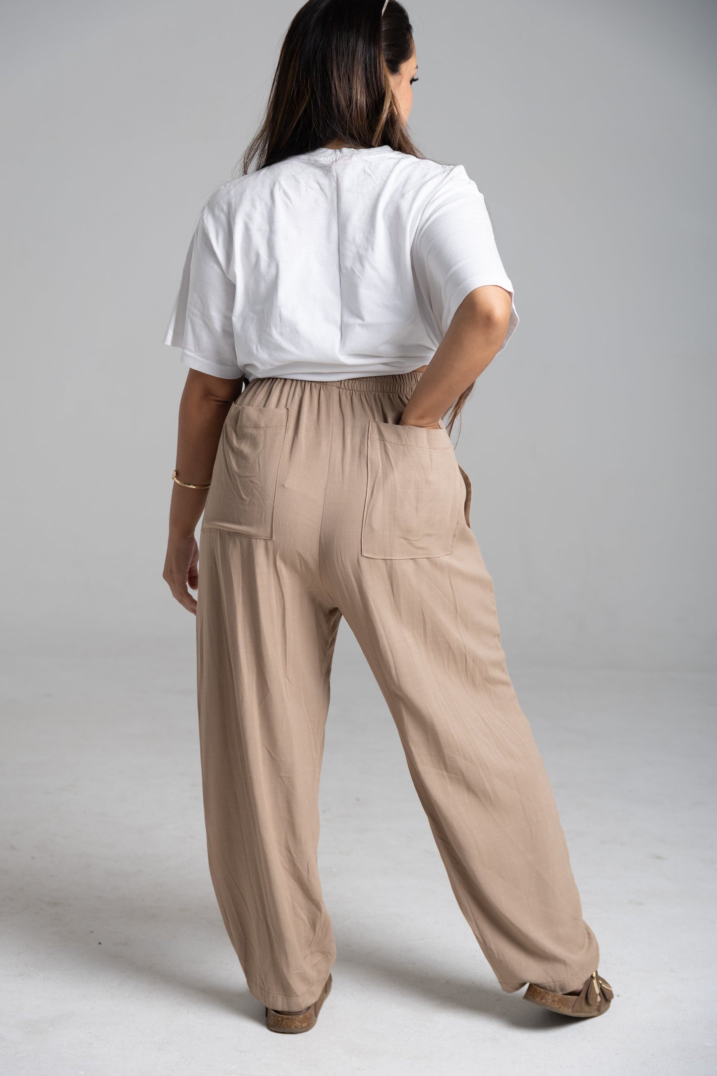 Jae Barrel Pant- Biscuit